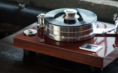 Project Signature 12.2 Turntable